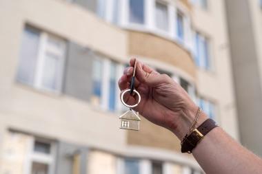 Predaj a darovanie poistenej nehnuteľnosti – zrušenie poistenia krok za krokom